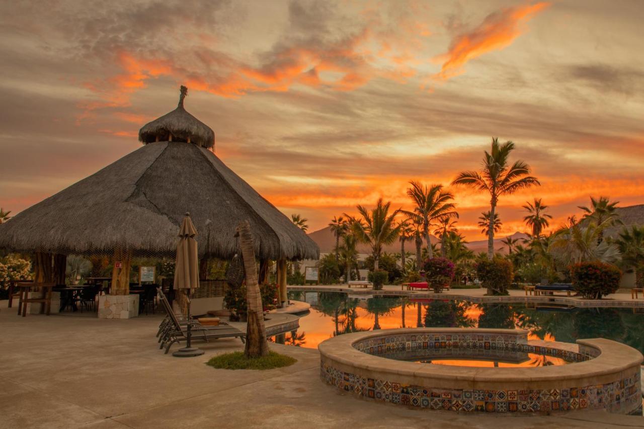 Cerritos Surf Town - Beach Front Property El Pescadero  Bagian luar foto
