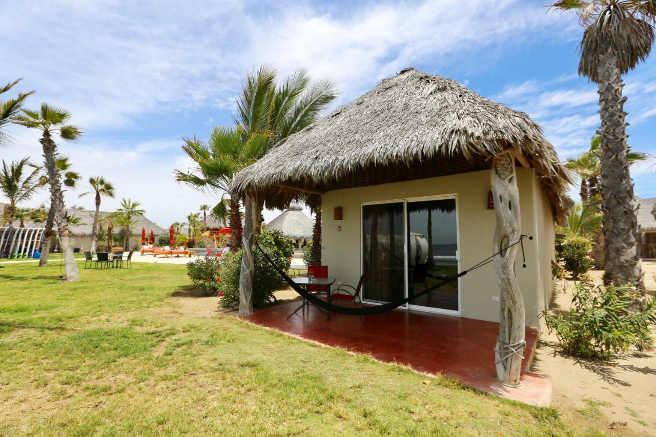 Cerritos Surf Town - Beach Front Property El Pescadero  Bagian luar foto